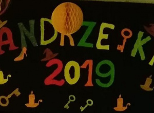 Andrzejkowa zabawa Andrzejkowa zabawa
